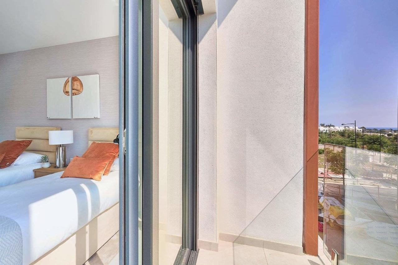 Los Miradores Del Sol By Mar Holidays Estepona Exterior photo